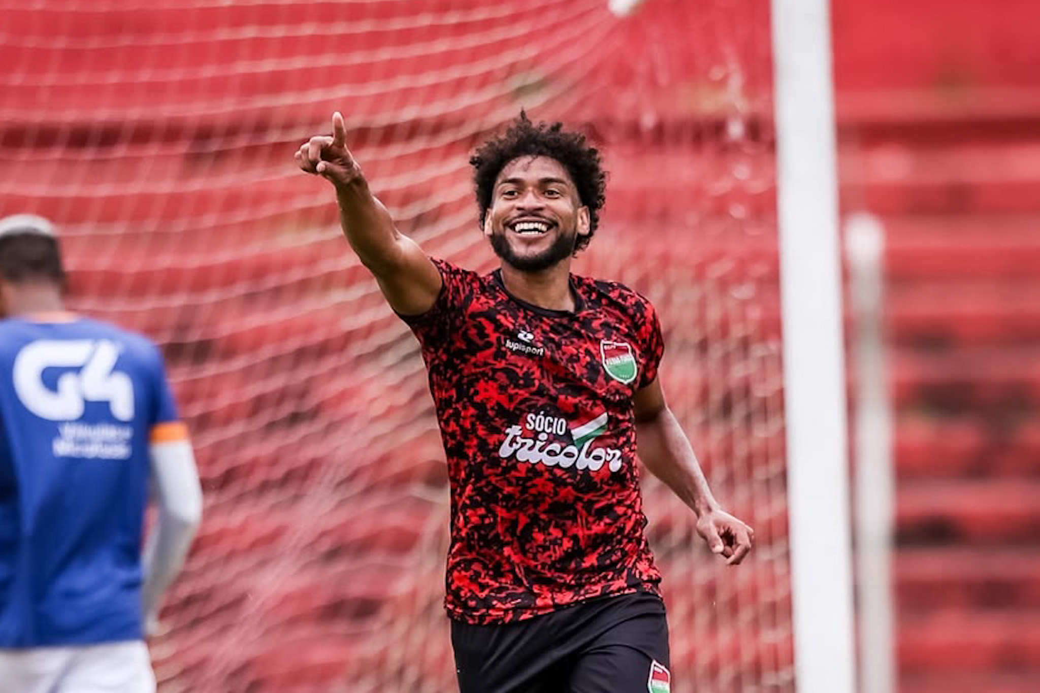 João Victor valoriza estreia com vitória e destaca força coletiva do Passo Fundo